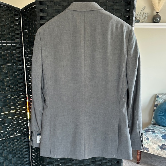 Nautica Men's Classic Gray Suit 36S W30 - Picture 2 of 7